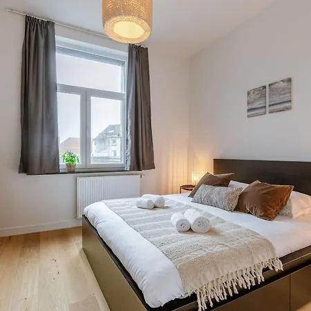 Huswell - Charming Just Steps From The Beach. * Ostend